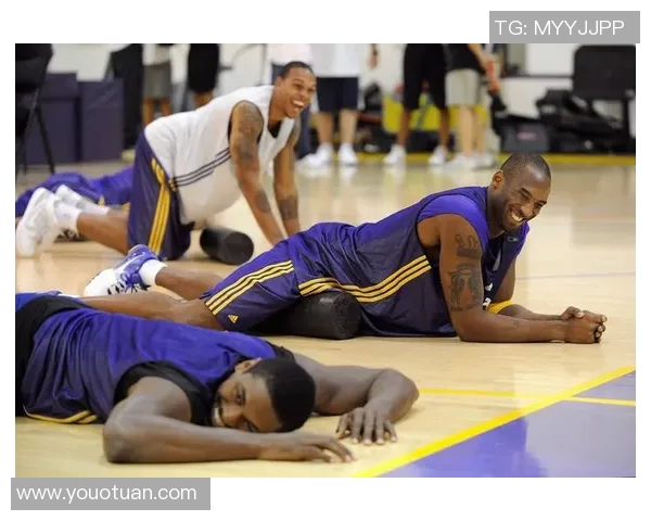 科比与足球巨星跨界合作的故事与幕后揭秘